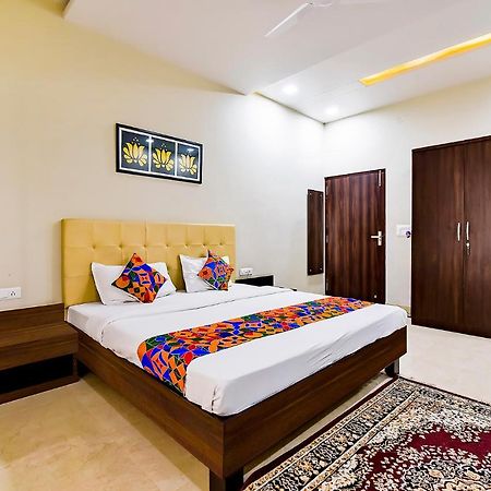 ג'איפור Fabhotel The Castle Homestay מראה חיצוני תמונה
