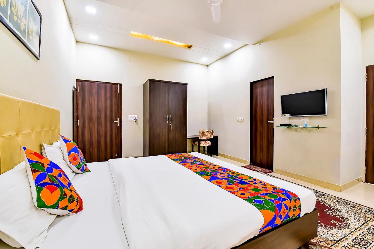 ג'איפור Fabhotel The Castle Homestay מראה חיצוני תמונה